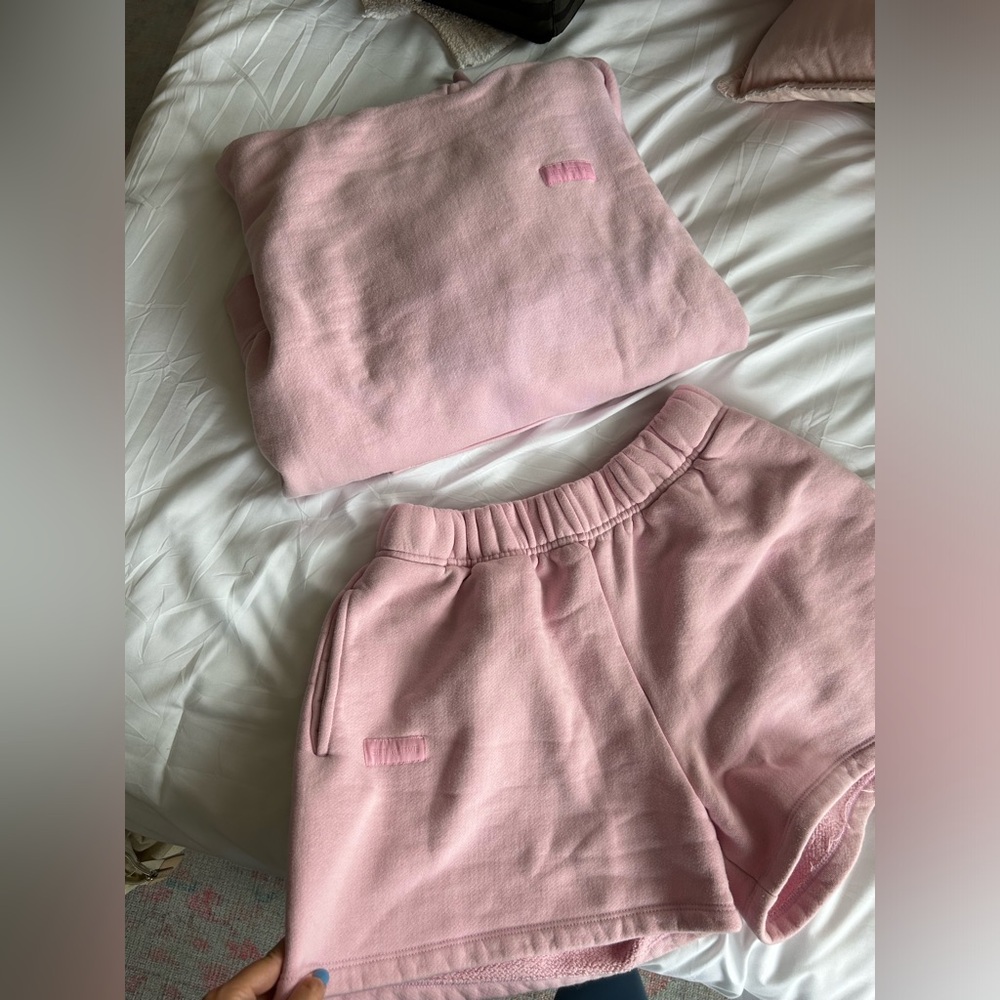 SET ACTIVE light pink hoodie and sweatshirt set (size Medium)
